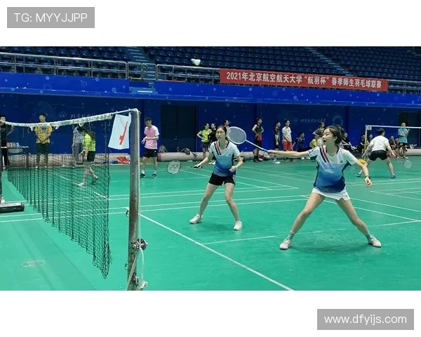 赛后分析:杭州羽毛球队与武汉羽毛球队速度对比及战术探讨 赛后分析:杭州羽毛球队与武汉羽毛球队速度对比及战术探讨
