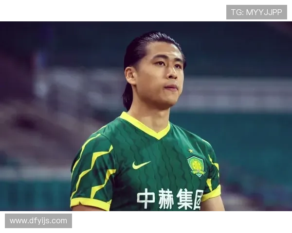 小孩子眼中的足球明星梦想与现实的奇妙碰撞